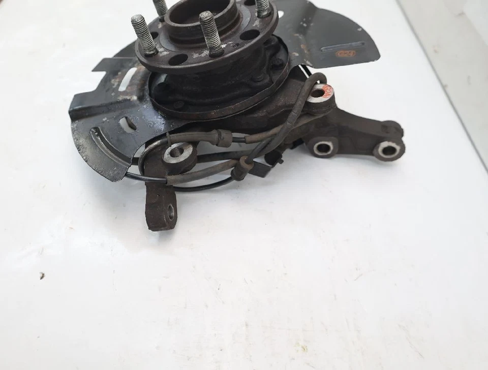 Knuckle front left Hyundai Santa Fe 3 DM 517152W500 2.2 147 KW 200 hp ABS - Image 2 of 3