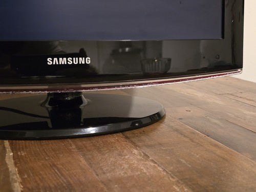 Samsung LE19B450C4W LCD TV Black USB 19" HD Display - 3rd party remote - Picture 9 of 11