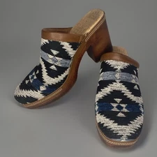 Korks by Kork Ease Lori Mule Clogs Western Boho Aztec Block Heel Platform Size 9