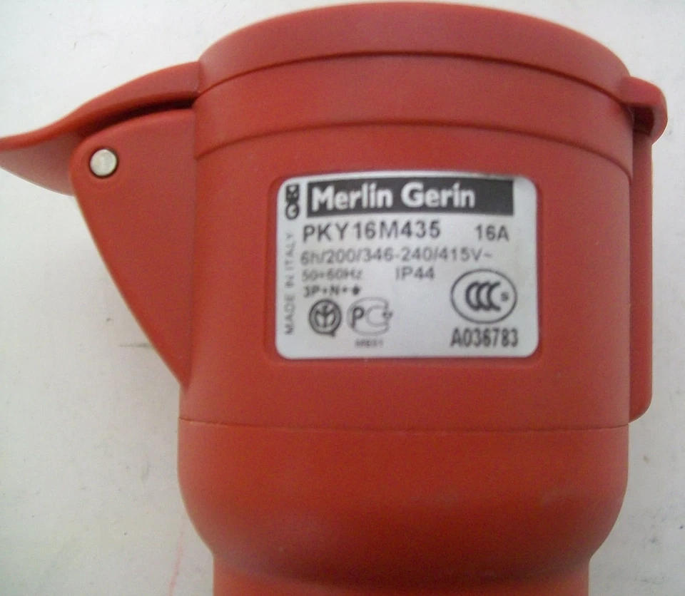 Merlin Gerin PKY16M435 16A 6h/200/346-240/415V 3P+N+地面母头连接器机身 — 第 2/4 张图片