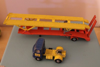 Dinky Toys - Camion AEC Articulated Lorry + Hoynor Car Transporter - Angleterre, 1:43