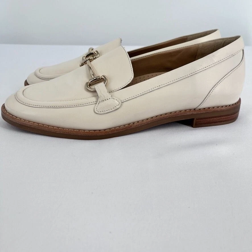 Mocasines Antonio Melani Raegan Bit Hebilla Cuero Adornado Talla 9.5 en Crema Foto 3 de 4