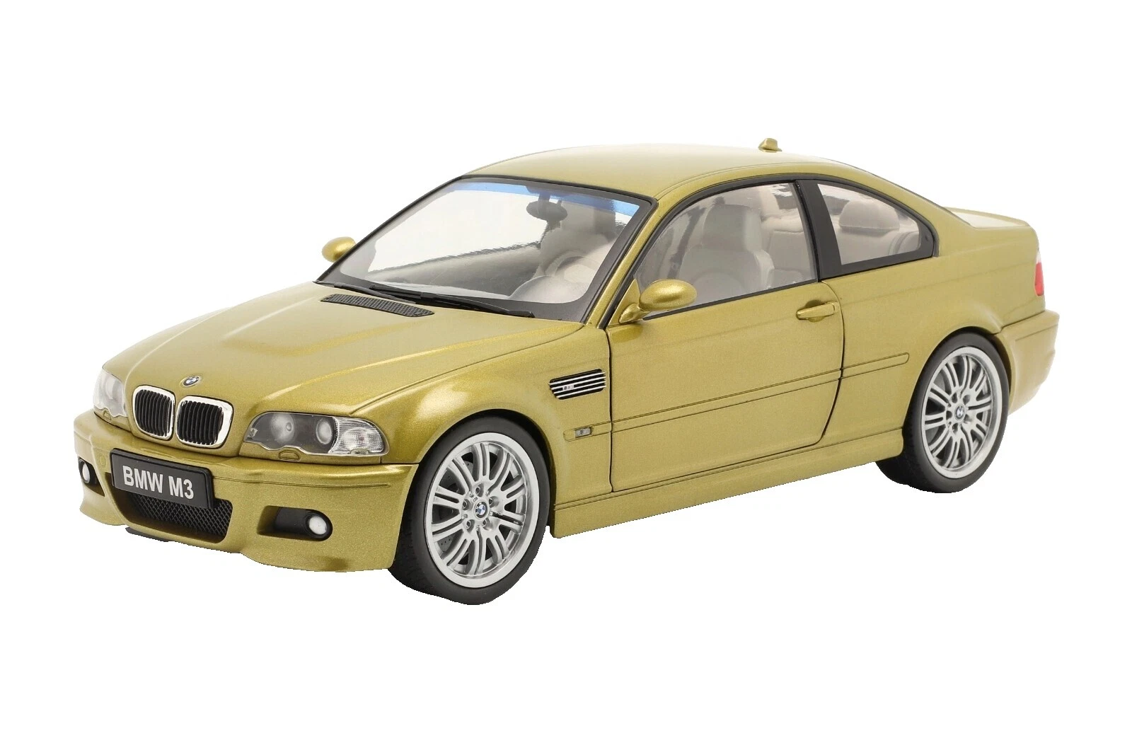 BMW 1:18 vehículos diecast y de juguete