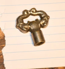 size 11  Vintage Clock Winding Key  #k56 5.0mm
