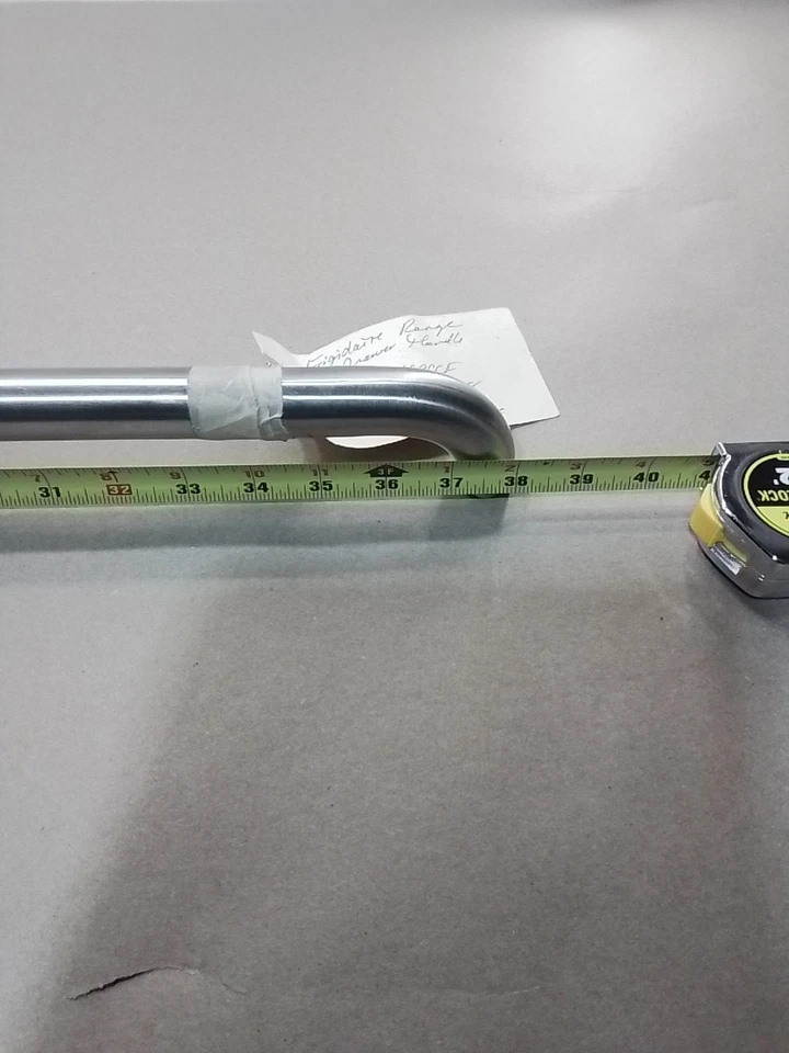 Manija de cajón de estufa Kenmore N.º de parte: 318039808 Foto 2 de 4