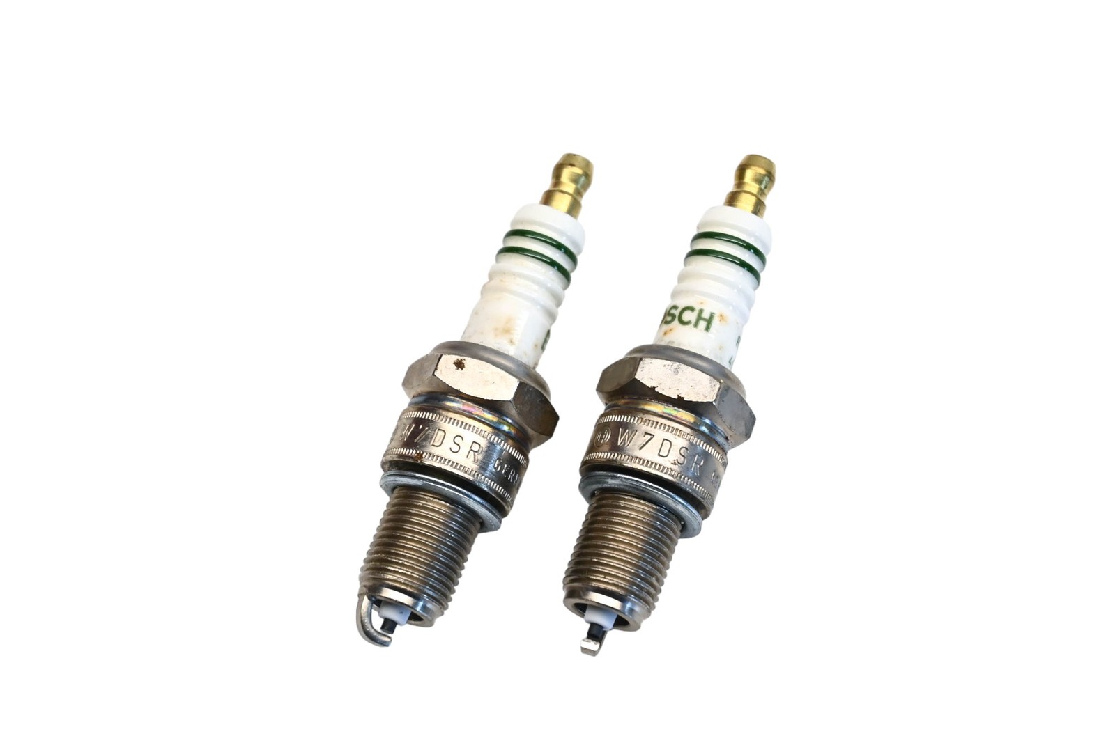 Bosch Silver Spark Plugs Qty 2 NOS