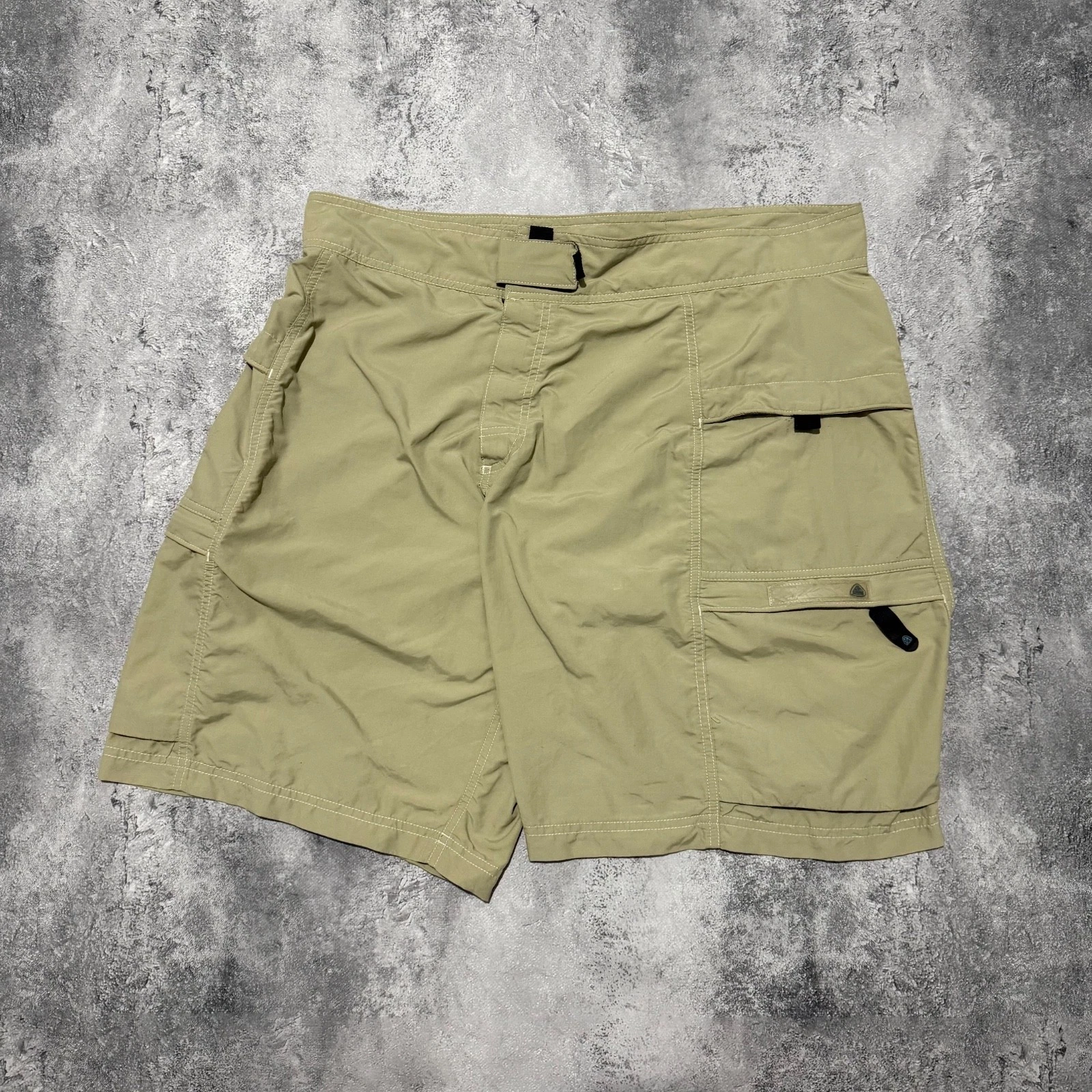 Vintage 90's Nike ACG Cargo Combat Shorts Hiking Size XL(38) Beige