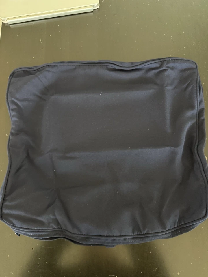 Fundas para silla de comedor Torey sin brazos (juego de 5) Foto 3 de 4