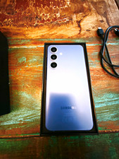 Samsung Galaxy S24 128 GB *Top Zustand* Android Smartphone lila mit OVP