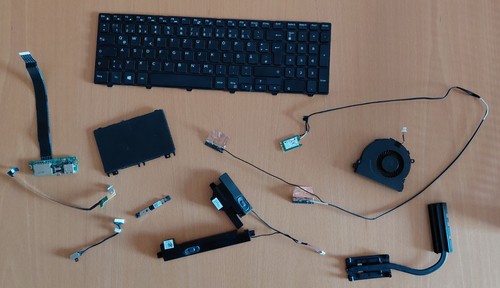 Konvolut Ersatzteile für Dell Inspiron 15  3567 oder ähnlich