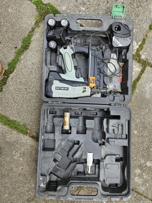 Hitachi Finshing Cordless 16g Nail Gun And 3 Batterys And Charger - Image 1 of 4