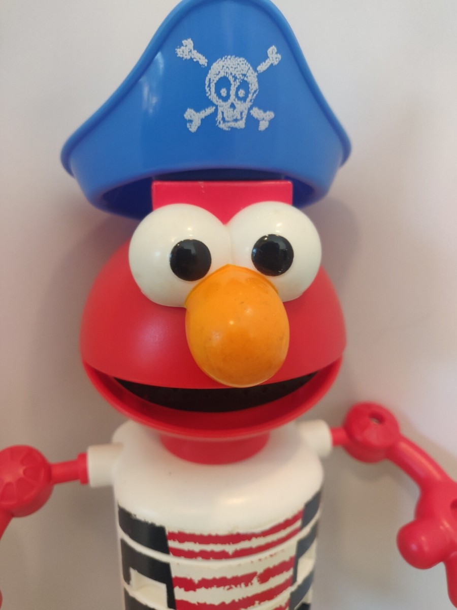 Kid K'NEX Sesame Street Talking Pirate Elmo Building Set