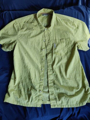 Columbia PFG Shirt Mens Large Button Up Short Sleeve Yellow Shark Fish Camp Logo