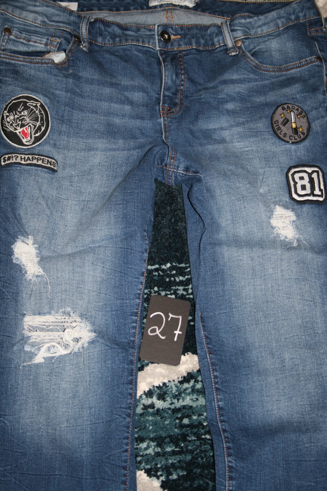 TORRID DESTRUCTED PATCH DETAIL BOYFRIEND JEANS PL… - image 2