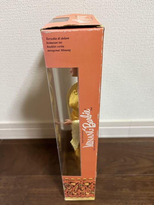 バービー　Barbie MINANG ミナン インドネシア 箱付　限定品　レア品 バービー Barbie MINANG ミナン インドネシア 箱付 限定品 レア