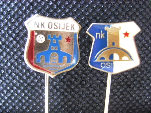 NK Osijek Football club Osijek - Vintage pin badges - Lot of 2 - Picture 9 of 10