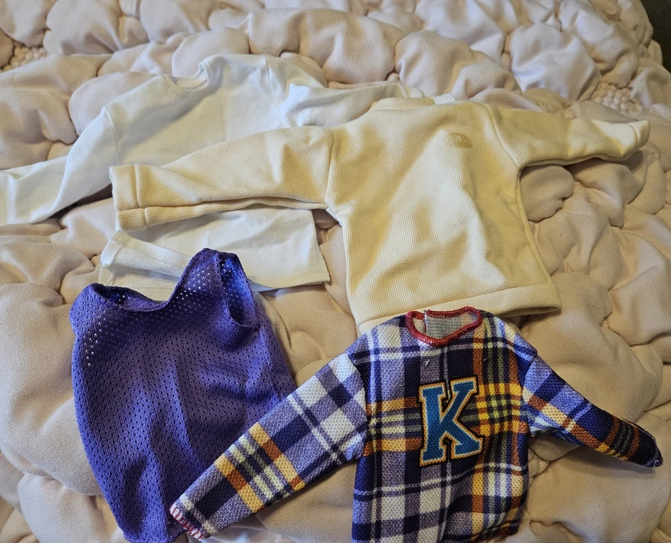 Lote Ropa Descendientes Disney Y Barbie Ken Foto 3 de 4