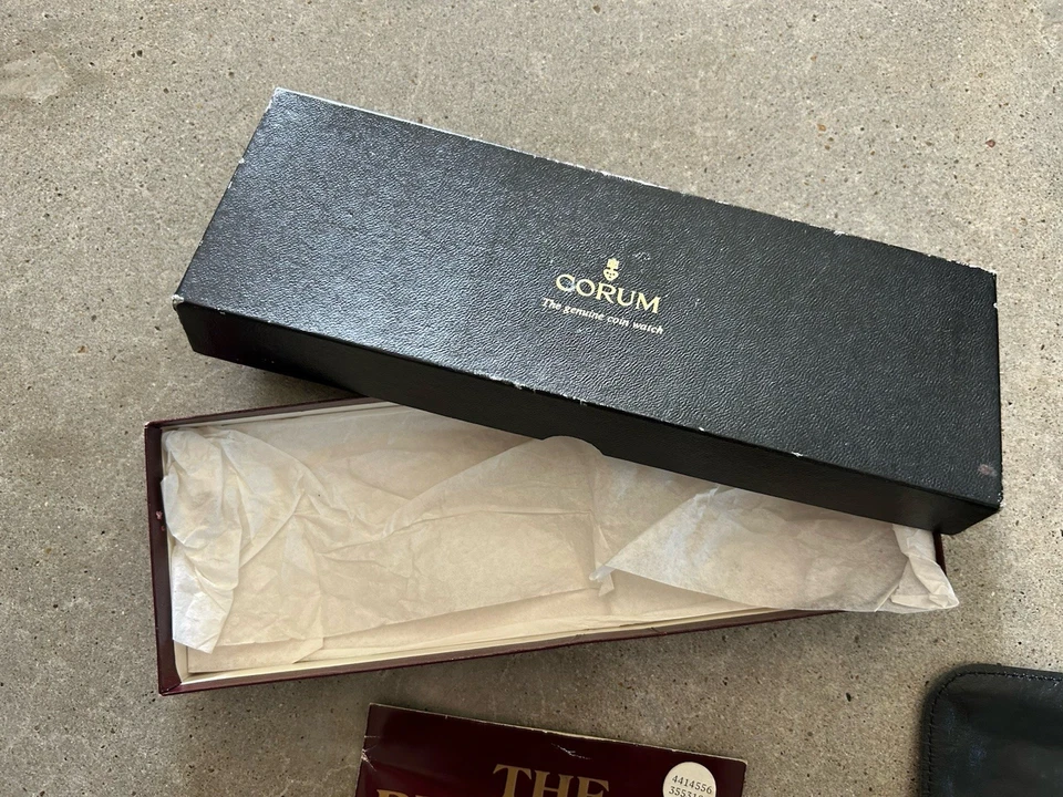 Caja Reloj Moneda Corum Bolsa Cuero Papeleo Vintage Foto 4 de 4