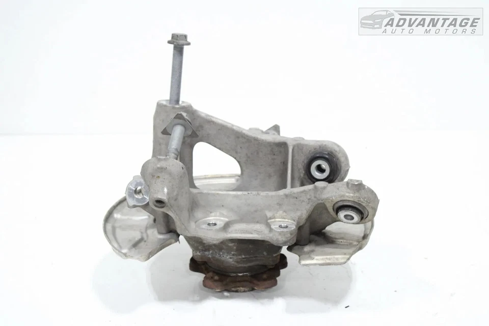 2016-2022 BMW 750I XDRIVE G12 AWD REAR RIGHT SIDE SPINDLE KNUCKLE WHEEL HUB OEM - Image 4 of 4