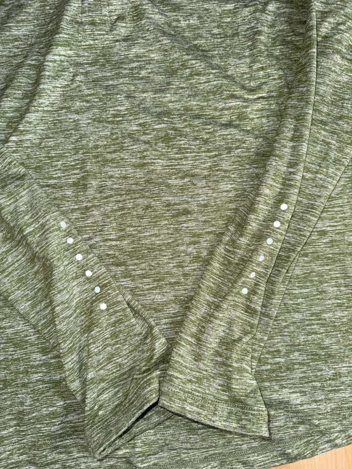 Nike Running Dri-fit Women's Long Sleeve Quarter Zip Top Size M Green Reflective - Image 4 of 4