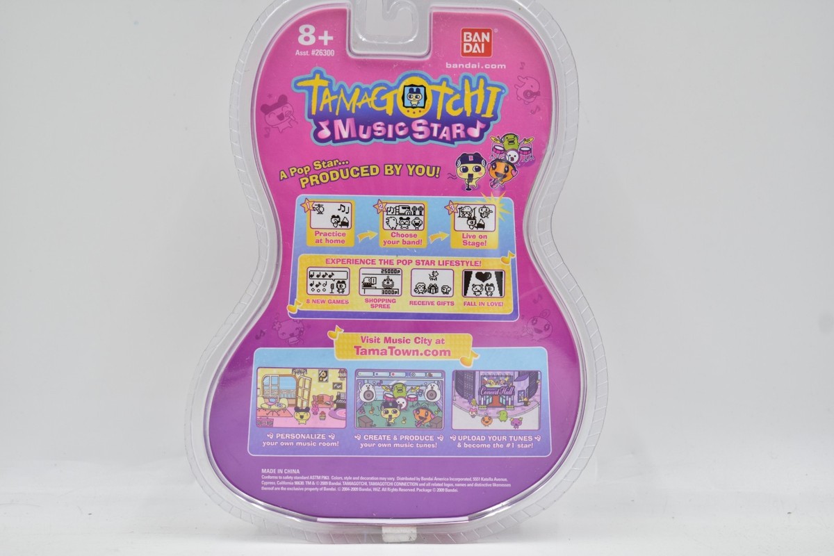 2004 Bandai Tamagotchi Music Star Virtual Digital Pet Toy