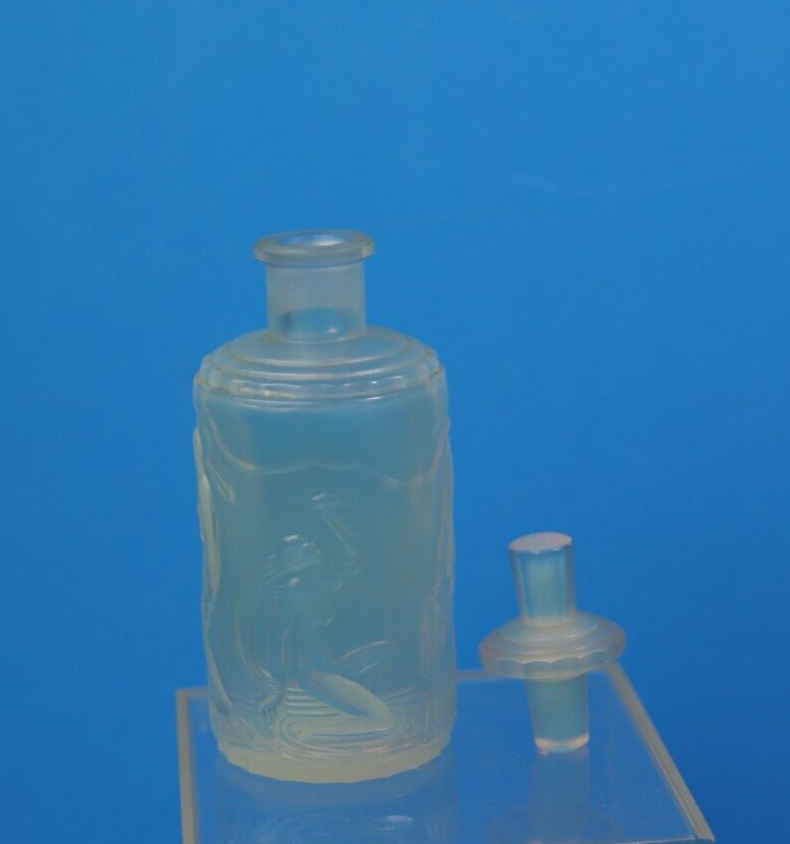 Vintage Sabino French Art Glass Petalia Baccantes Perfume Bottle