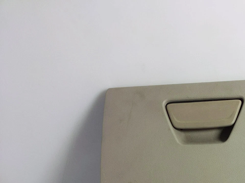 2013-2018 Ford C-Max перчаточный отсек коробка для хранения Cj5z-78060T10-Aa - Изображение 2 из 4