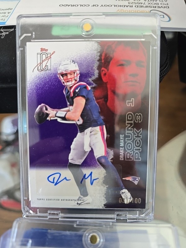 Topps 2025 Signature Class Drake Maye Rookie Auto /100 Round 1 Pick 3 #38 Purple