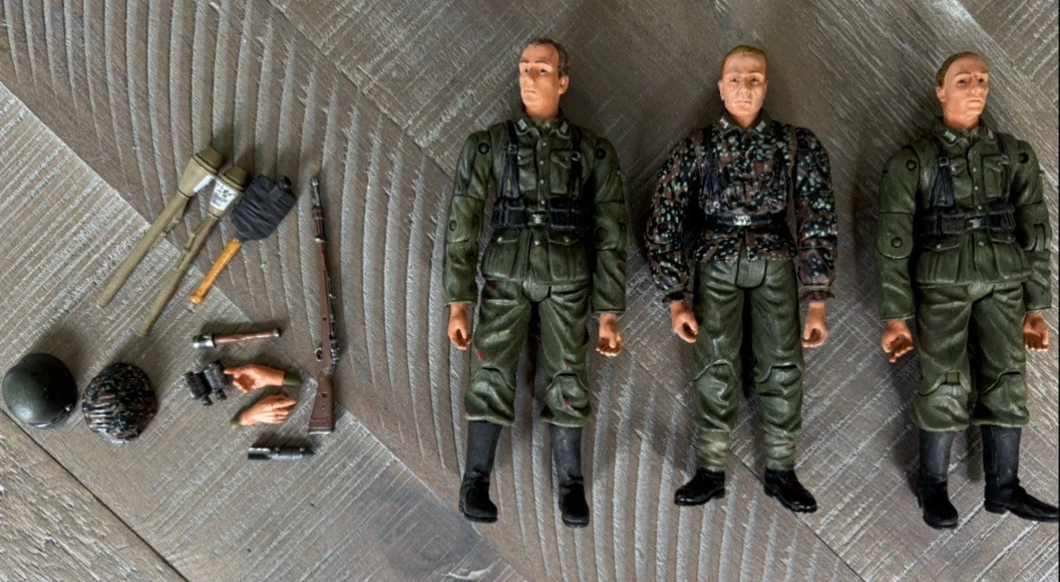 21st Century Toys Ultimate Soldier 1:18 Military & Adventure