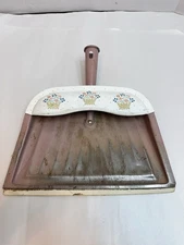 Vintage JV Reed Metal Dustpan Floral Dusty Rose Pink Made In USA. Rare Find