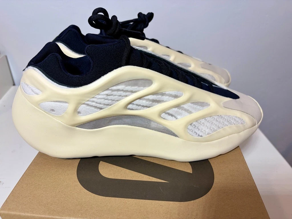 adidas gazelle silver green womens Adidas Yeezy 700 V3 