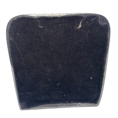 Retro Look Aluminum Rotary Phone Shelf Decor - Picture 6 of 6