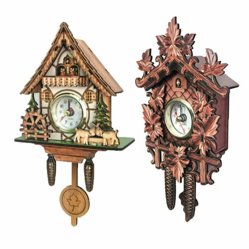 Wanduhren mit Pendel aus Holz