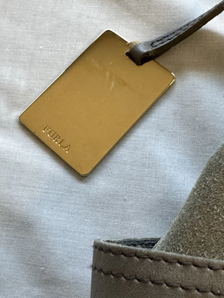 Furla натуральной кожи подержанные замшевые сумка с короткими ручками Hobo наплечная сумка серый/зеленый сумочки - Изображение 2 из 4