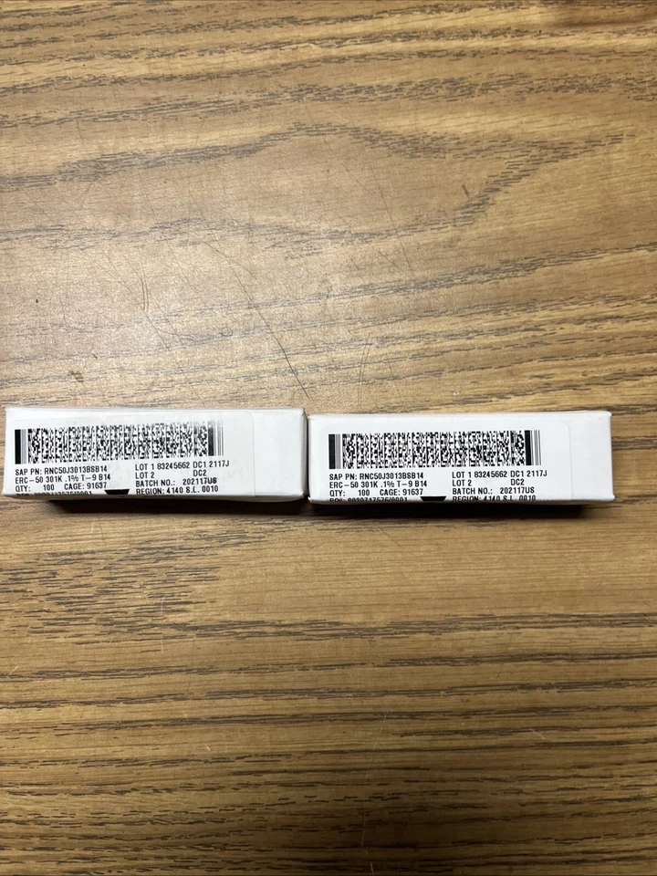 LOTE 100 - Resistencia axial de orificio pasante Vishay Dale RNC50J3013BSB14 301 kOhms Foto 2 de 4