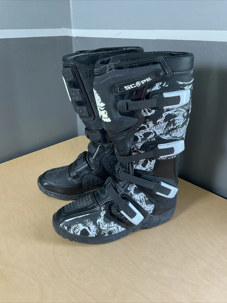 Used motocross shop boots size 9