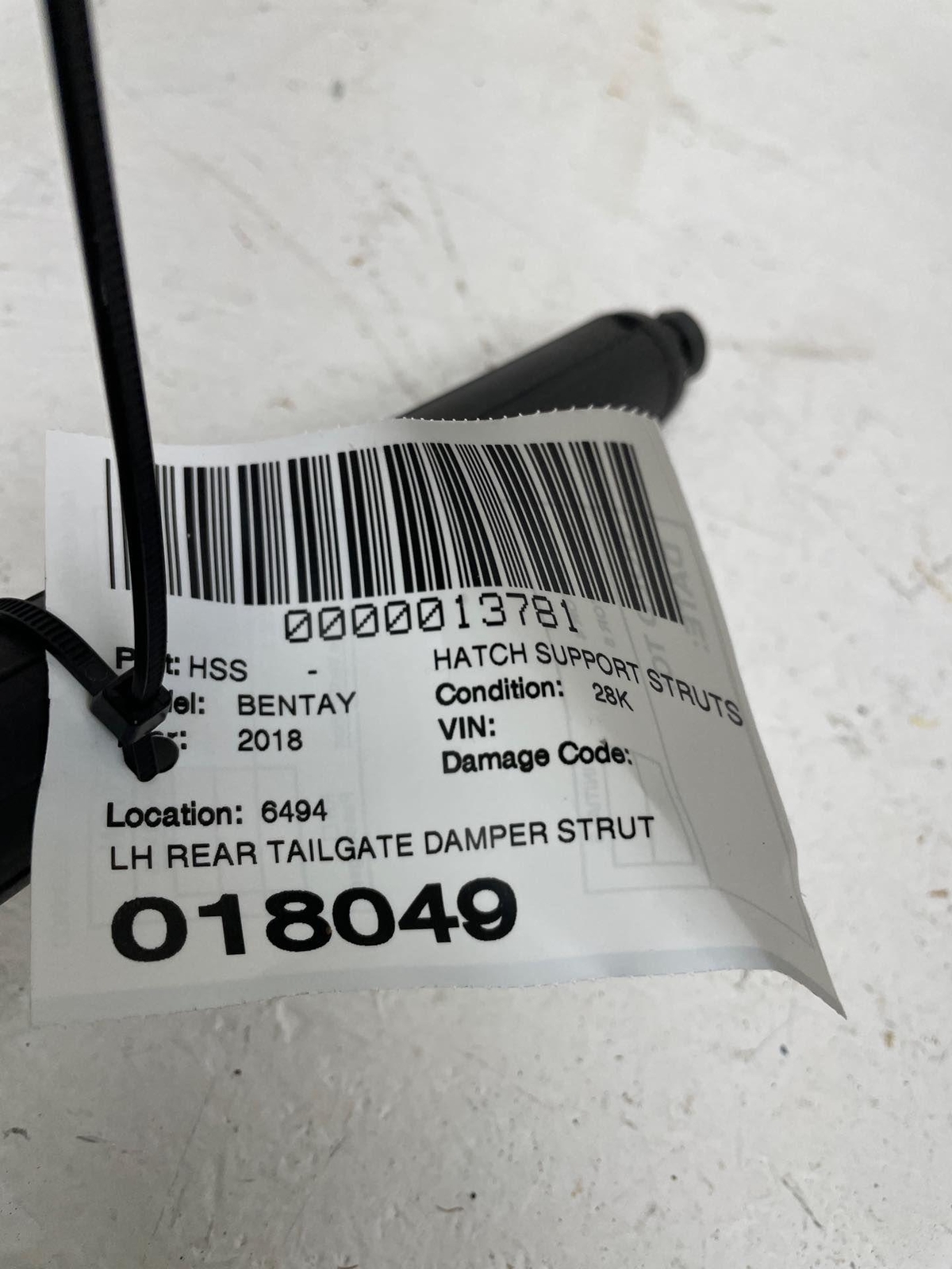 2016-2020 BENTLEY BENTAYGA LH REAR TAILGATE DAMPER STRUT LIFTGATE SUPPORT OEM