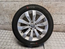 VOLKSWAGEN T-ROC 2018 17" INCH ALLOY WHEEL WITH DAMAGED TYRE 2GA601025A