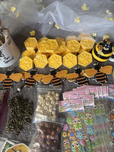 Bee Party Supplies - Picture 4 of 10