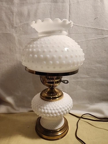 VTG 15in Hobnail White Milk Glass Hurricane Table Lamp Electric Key Turn 3 Way