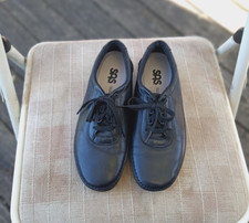 SAS Traveler Black Leather Shoes Womens Sz 6.5 M Tri Pad Comfort Lace Up