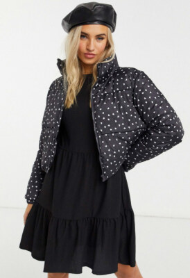 Wattierte Damenjacke schwarz Ditsy Herzmuster