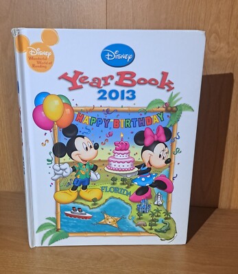 Disney 2013 Year Book Early Moments