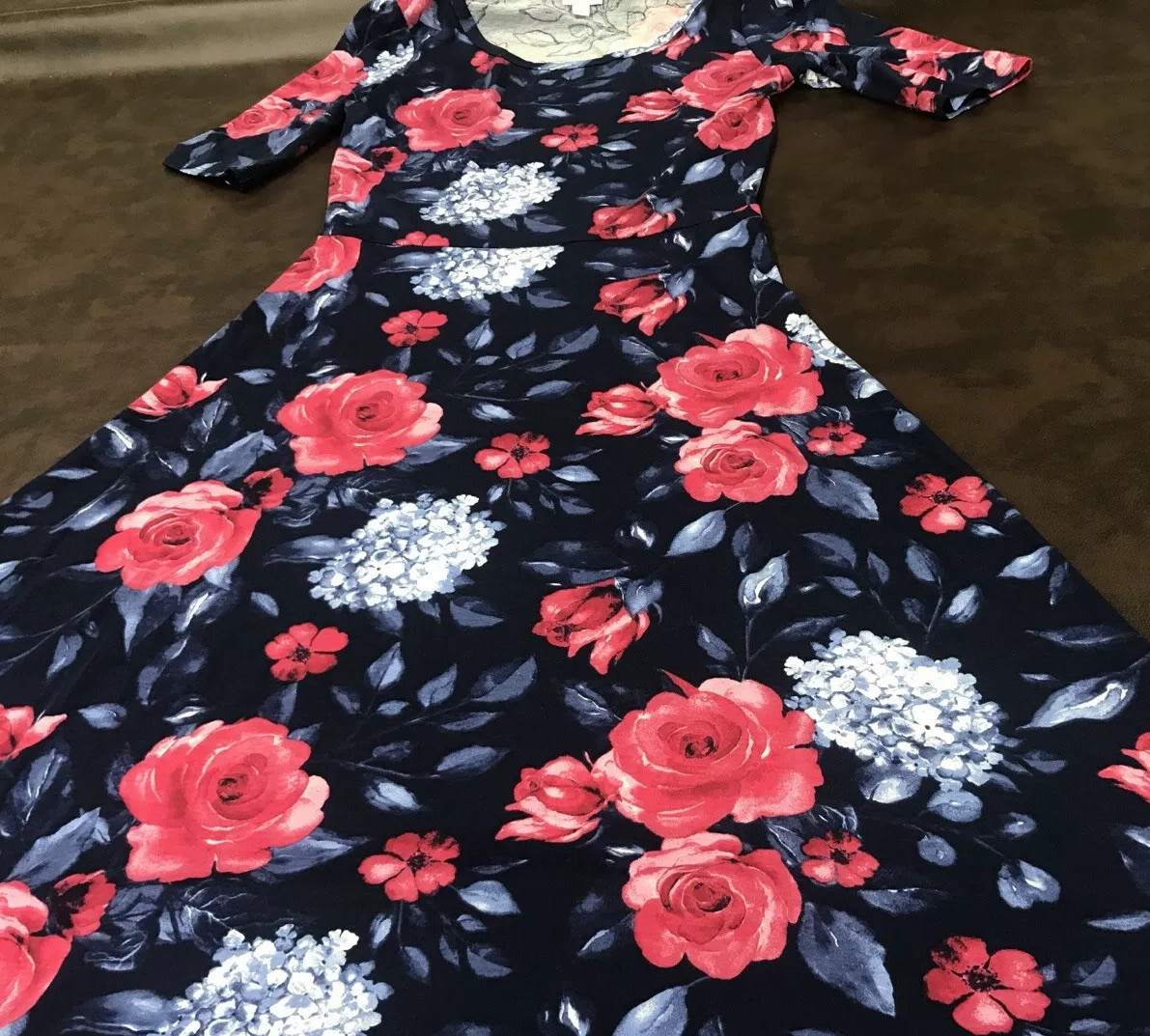 LuLaRoe Ana Navy Blue Pink Blush Pink Roses Long Maxi Dress 8/10 Medium New | eBay LuLaRoe Ana Navy Blue Pink Blush Pink Roses Long Maxi Dress 8/10 Medium New | eBay