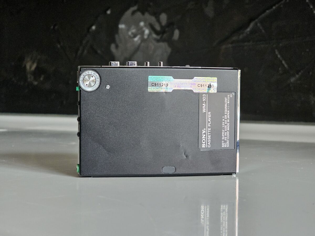 Super Rare Sony Walkman WM-103 Personal Cassette Tape Player Super Rare Sony Walkman WM-103 Personal Cassette Tape Player