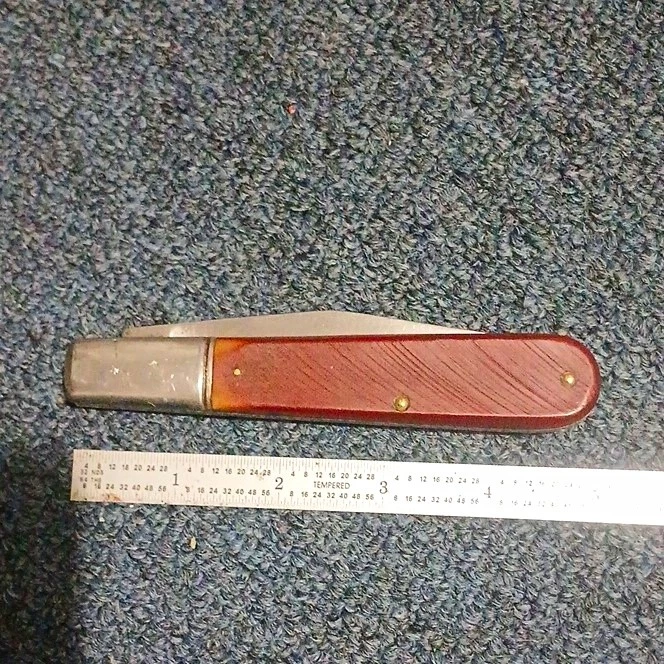 Camillus Vintage USA Folding Pocketknife plastic Handle SS Clip Point Slipjoint - product detail image 1