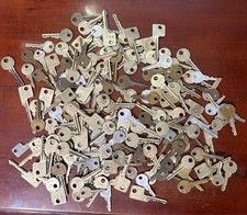 170x Lot of Vintage Yale Eaton Keys Various Types Vehicle, Padlock+ - FREE SHIP