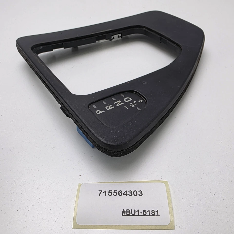 2007-2013 BMW 335i AUTOMATIC TRANSMISSION GEAR SELECTOR BOOT TRIM 715564303 - Image 3 of 4