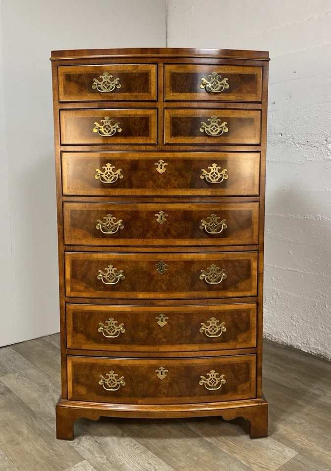 Cofre de madera burl Henredon Aston Court Collection Foto 2 de 4