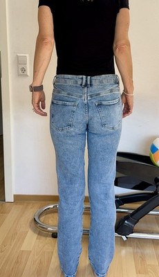 Esprit Damen Jeans Straight Blau helle Waschung Stretch 5-Pocket L32 Gr. S